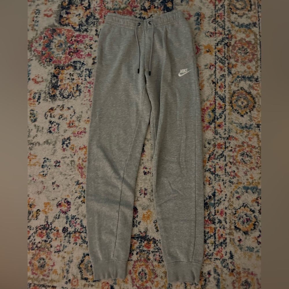 Grey Nike sweatpants